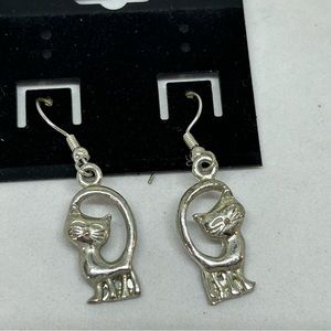 Standing Silvertone Cat with Tail Dangle‎ Pierced Earrings